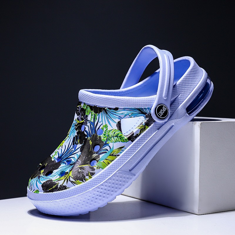 Outdoor Lighting For Your House - Painting Couples Clogs Men Slippers Charms
