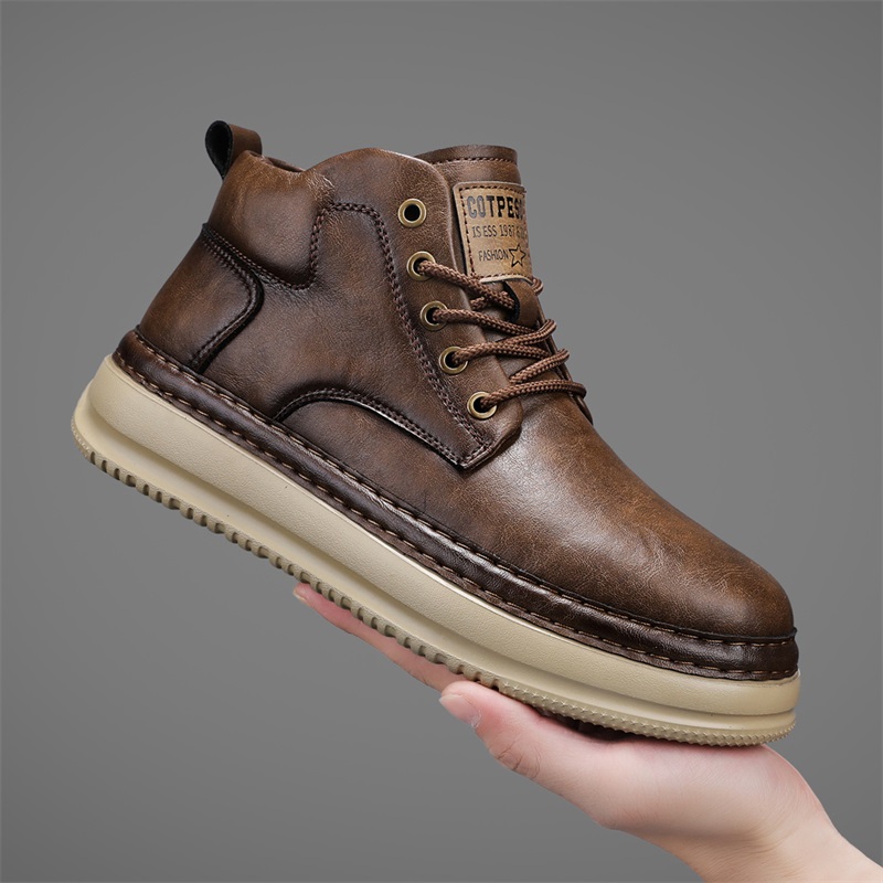 Outdoor Lighting Vintage - Men's Handmade Retro High-Top Casual Shoes,