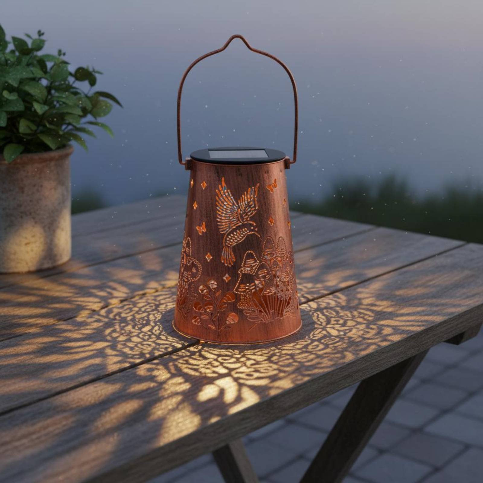 Floral Garden Lantern Pattern  - đánh giá và giá Outdoor Lighting Battery Powered