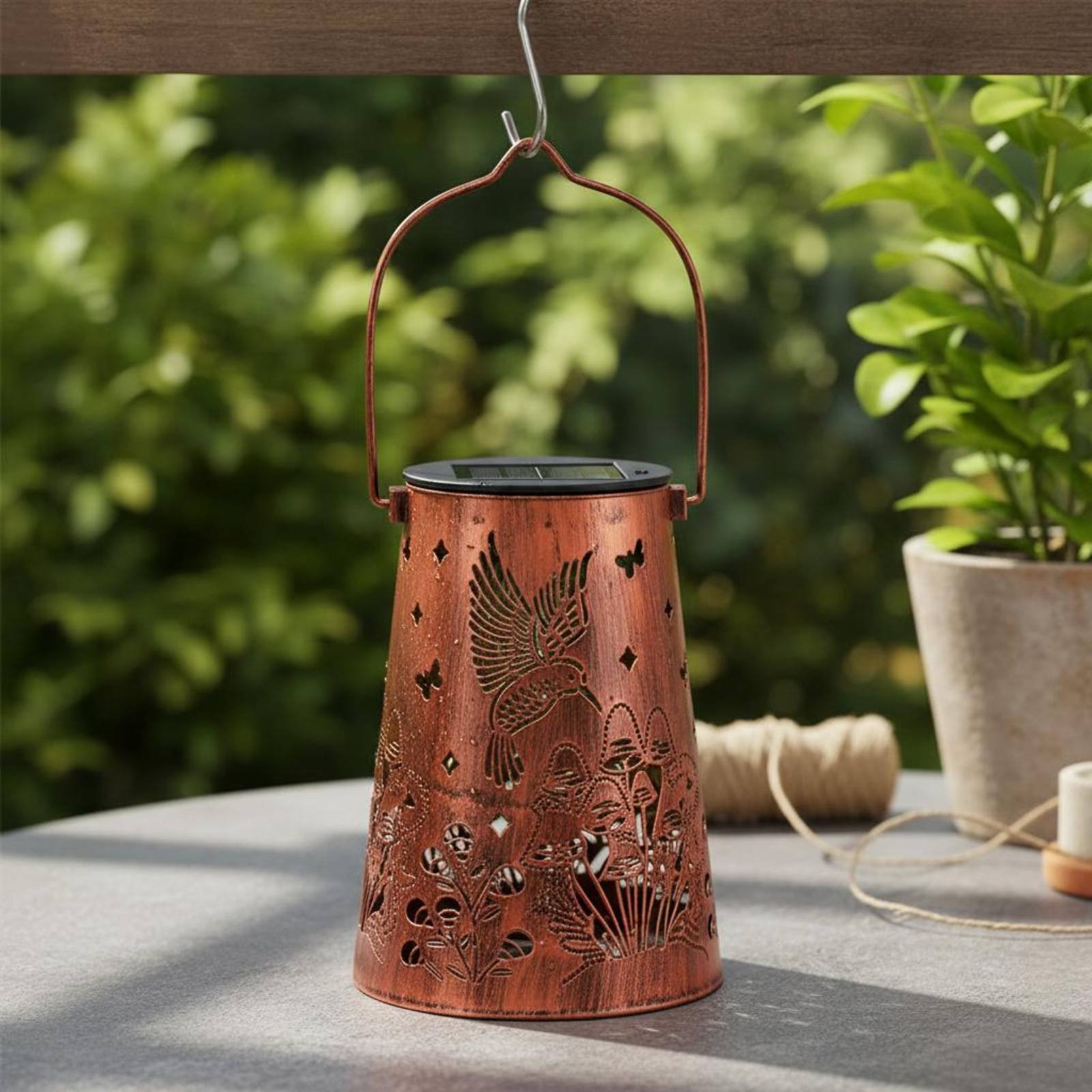 Floral Garden Lantern Pattern  - đánh giá và giá Outdoor Lighting Battery Powered